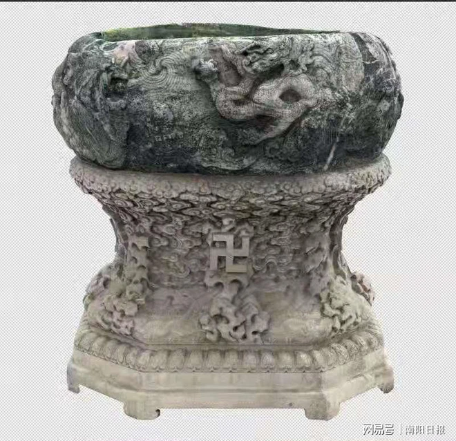 Hai siêu bảo vật quốc gia bạc mệnh nhất Trung Quốc: Làm từ 3,5 tấn ngọc bích mà bị coi là hũ muối dưa - Ảnh 1.
