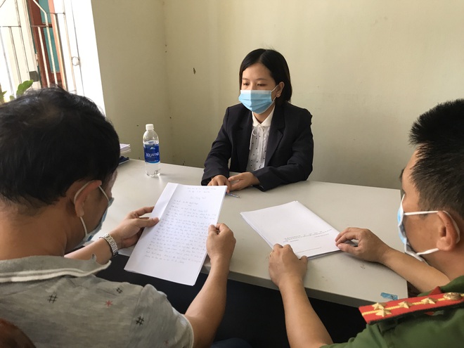 Triệt phá tụ điểm sinh hoạt Hội thánh của đức chúa trời mẹ trái phép, phát hiện học sinh tham gia  - Ảnh 1.
