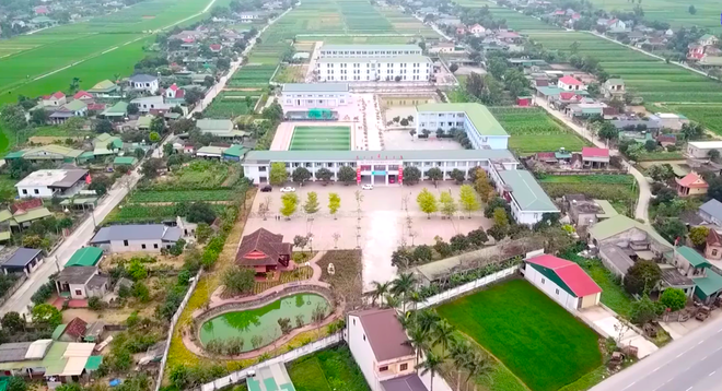 Trường dân tộc nội trú ở Nghệ An có trên 90% học sinh đỗ đại học, 36 em đạt trên 30 điểm - Ảnh 1.
