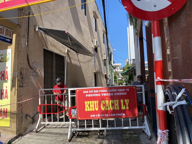 Ngắm nhìn Đà Nẵng ngày đầu nới lỏng các hoạt động sau thời gian dài ai ở đâu ở đó - Ảnh 11.