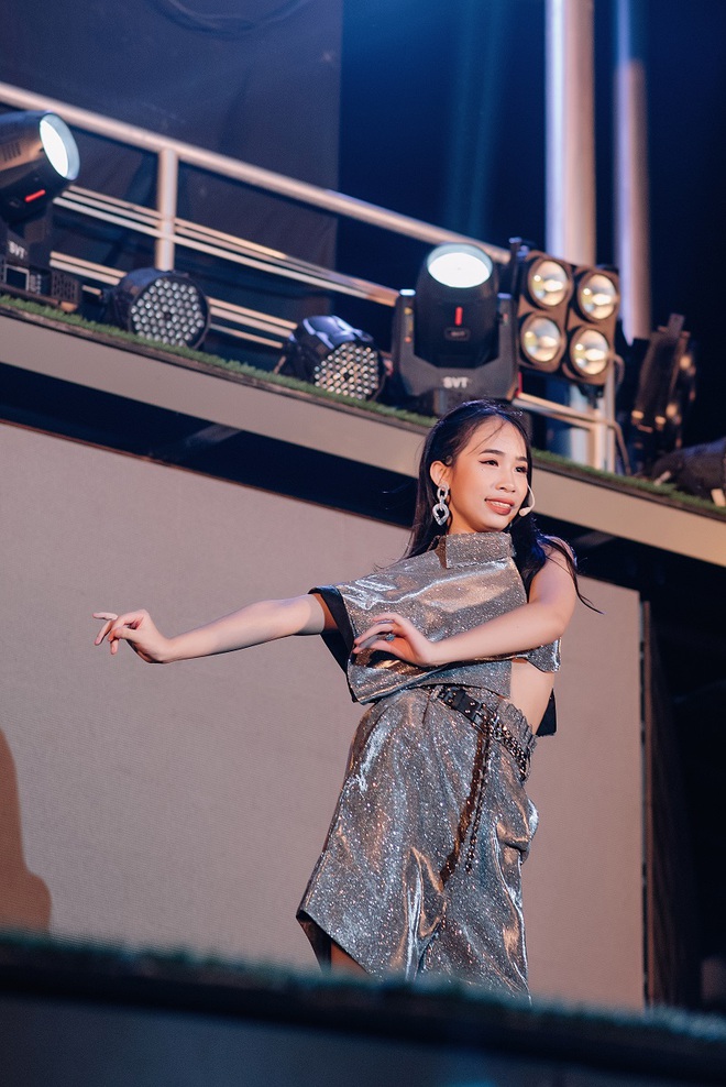 Mẫu nhí 12 tuổi đăng quang Super Idol Kids Việt Nam 2021 - Ảnh 6.