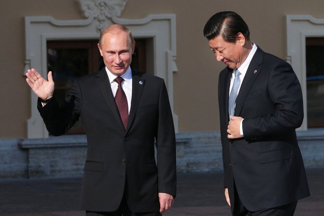 Ẩn ý của TT Putin trong bài báo viết cho Tân Hoa Xã trước thềm thượng đỉnh Nga-Trung - Ảnh 1.